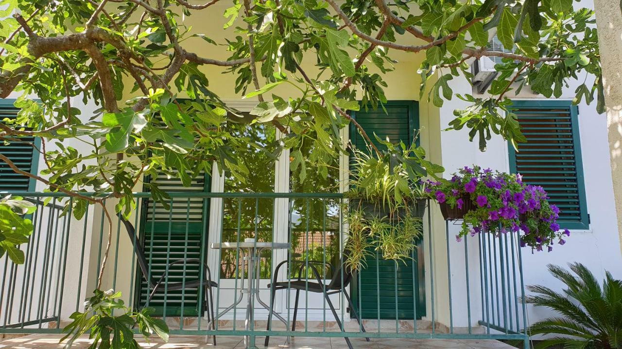 Lav Apartments Herceg Novi Exterior foto